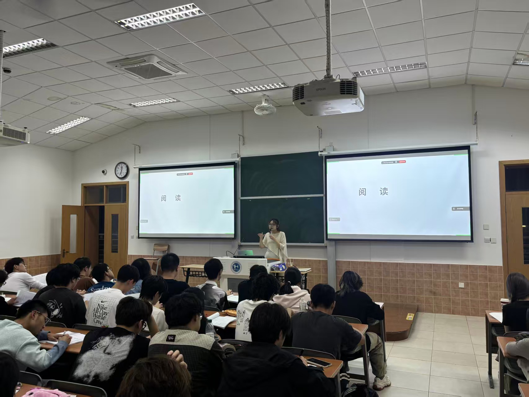 笃学聚力，备战四级——人工智能学院四级辅导班顺利开展